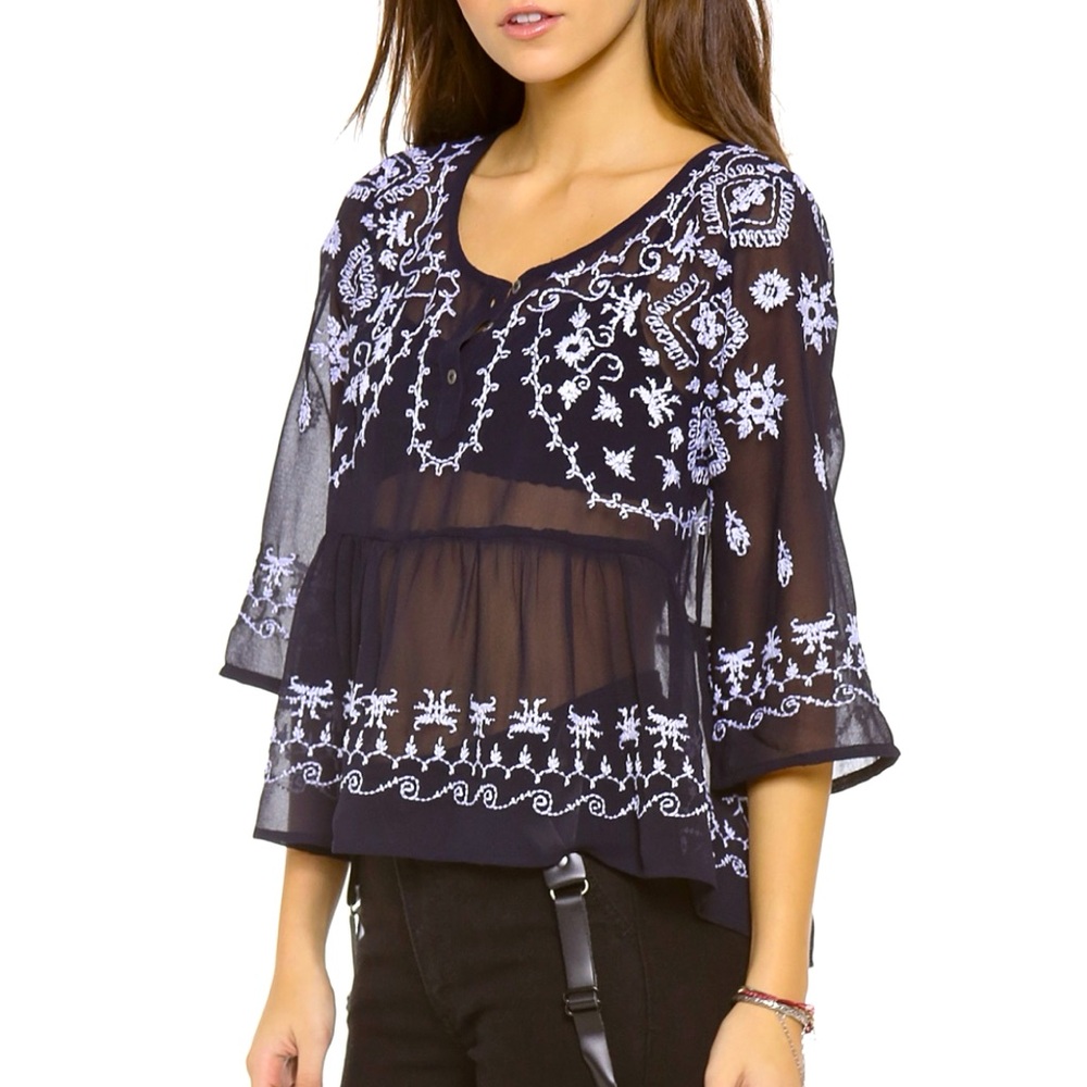 πΊπHPππΊ NWT Free People Pennies Sequel Embroidered Blouse - Picture 3 of 16